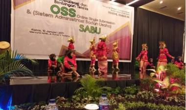 Sosialisasi OSS (Online Single Submission) dan SABU (Sistem Administrasi Badan Usaha)  di Sumatra Barat